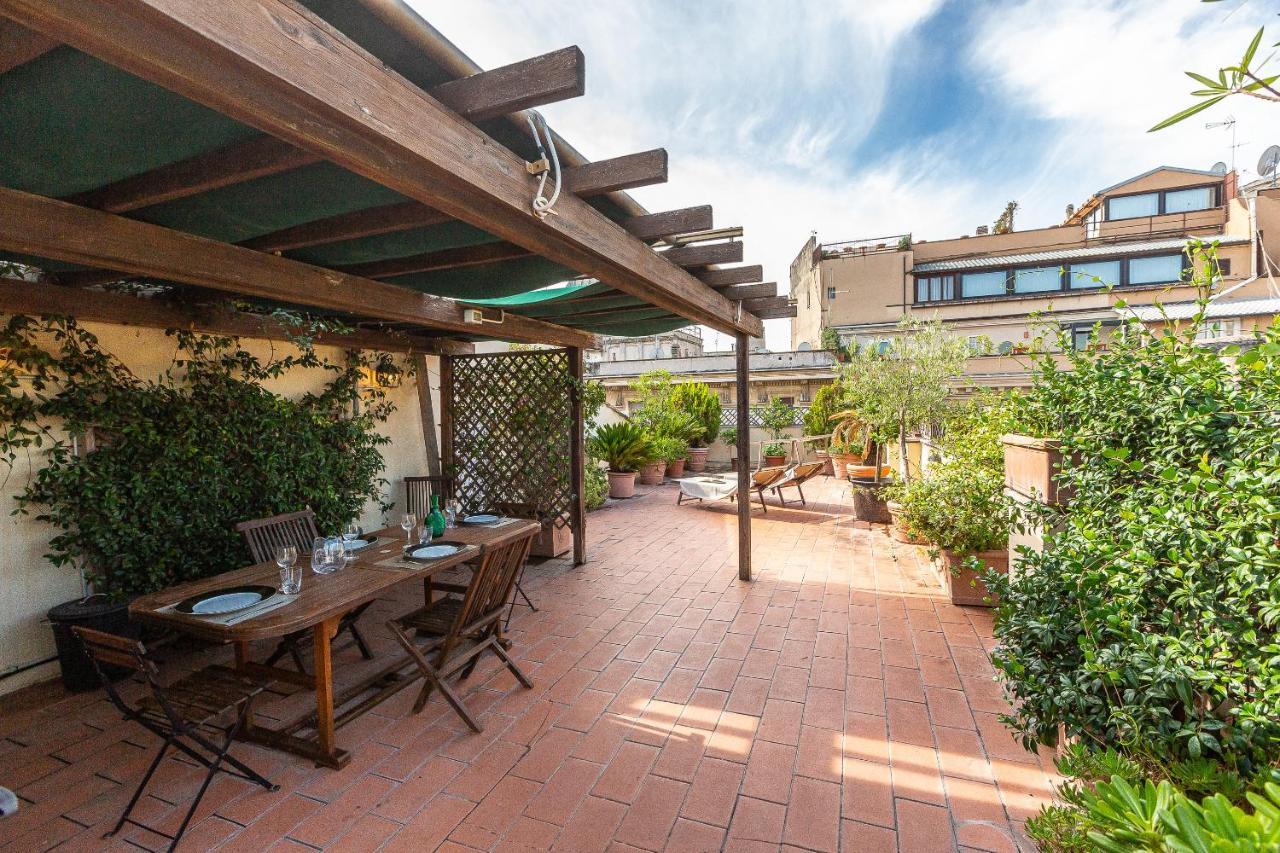Appartement Amazing New Penthouse With Terrace Jewish Ghetto à Rome Extérieur photo